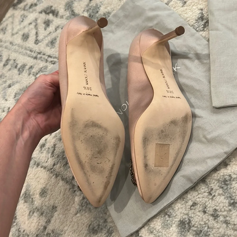 Manolo Blahnik Satin Hangisi Pumps Blush 70mm 38.5 - Picture 9 of 9